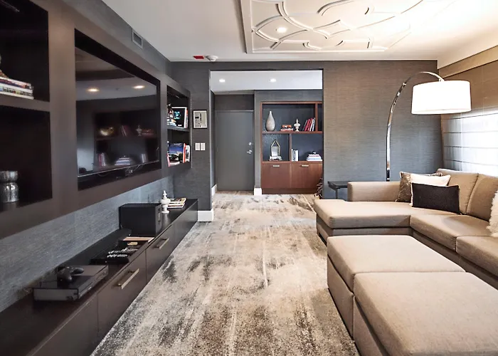Intercontinental Magnificent Mile By Ihg Hotel 4*