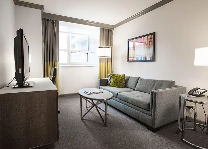 Intercontinental Magnificent Mile By Ihg Hotel 4*