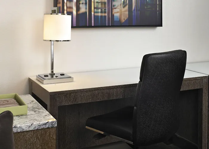 Intercontinental Magnificent Mile By Ihg Hotel