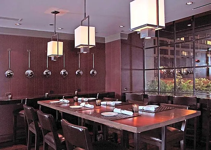 Intercontinental Magnificent Mile By Ihg Chicago