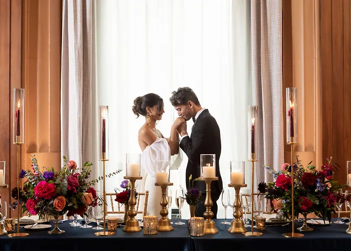 Intercontinental Magnificent Mile By Ihg Chicago