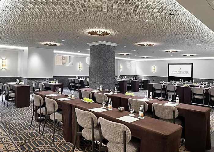 Intercontinental Magnificent Mile By Ihg Hotel