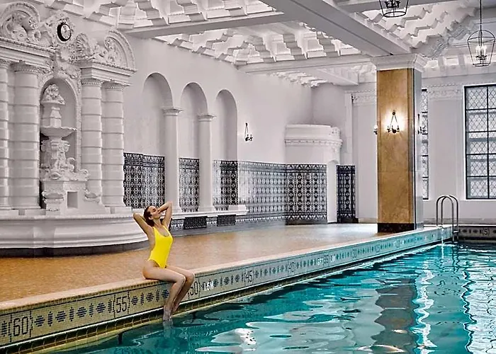 Hotel Intercontinental Magnificent Mile By Ihg Chicago